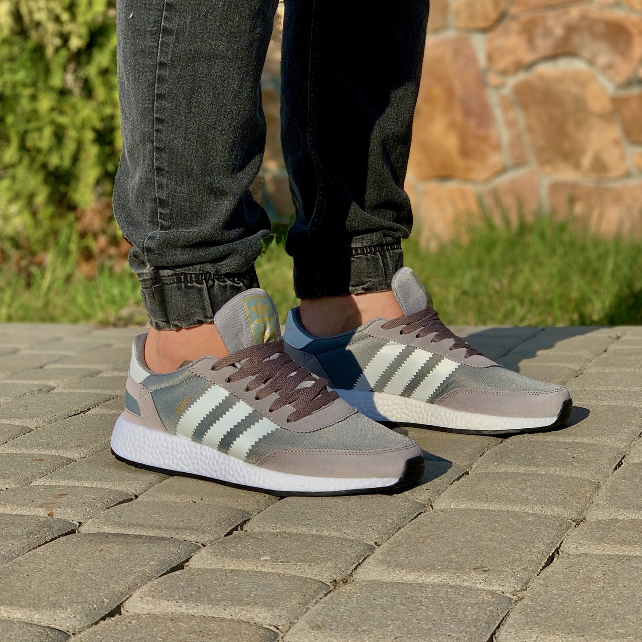 

Кроссовки в стиле Adidas Iniki Grey мужские, Серый