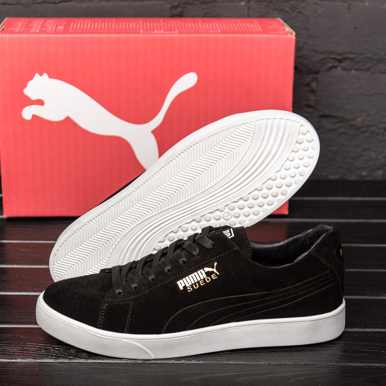 

Мужские кожаные кроссовки в стиле Puma Smash Suede Black(40-45р)