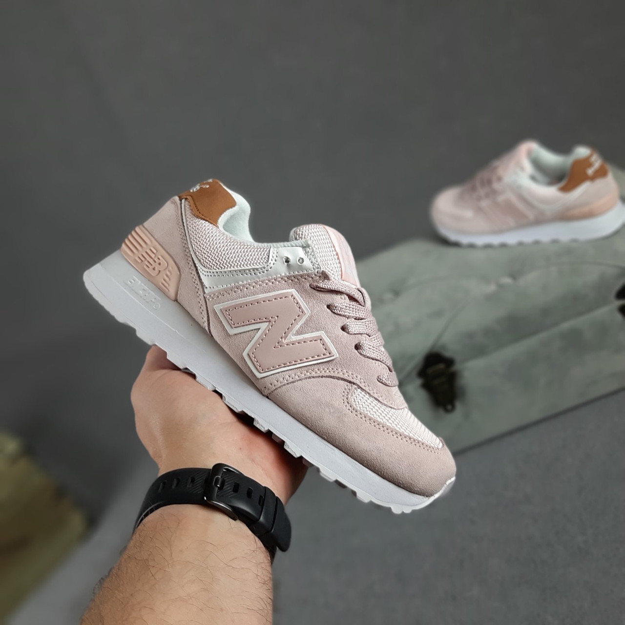 

Женские кроссовки в стиле New Balance Нью беланс 574, пудровые 40 (25,5 см), Пудра