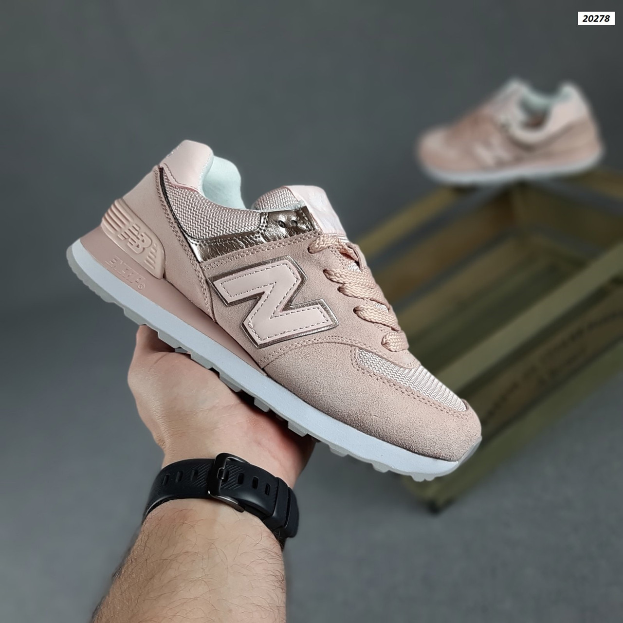 

Женские кроссовки в стиле New Balance Нью беланс 574, пудровые 40 (25,5 см), Пудра