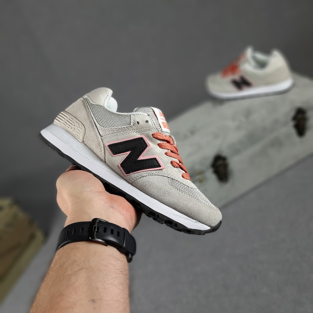 

Женские кроссовки в стиле New Balance Нью беланс 574, серые 40 (25,5 см), Серый