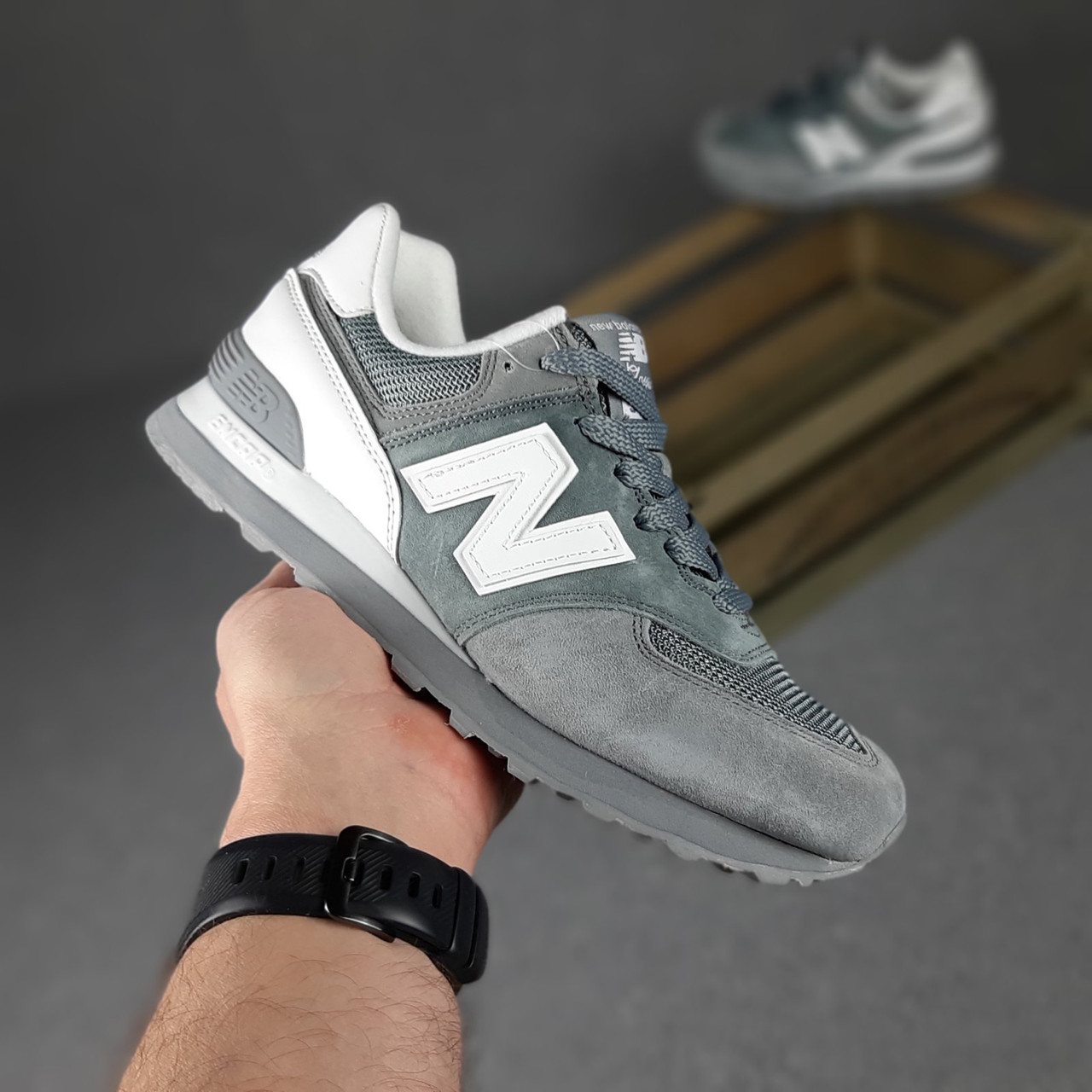 

Мужские кроссовки в стиле New Balance Нью беланс 574, серые 41 (26,5 см), Серый