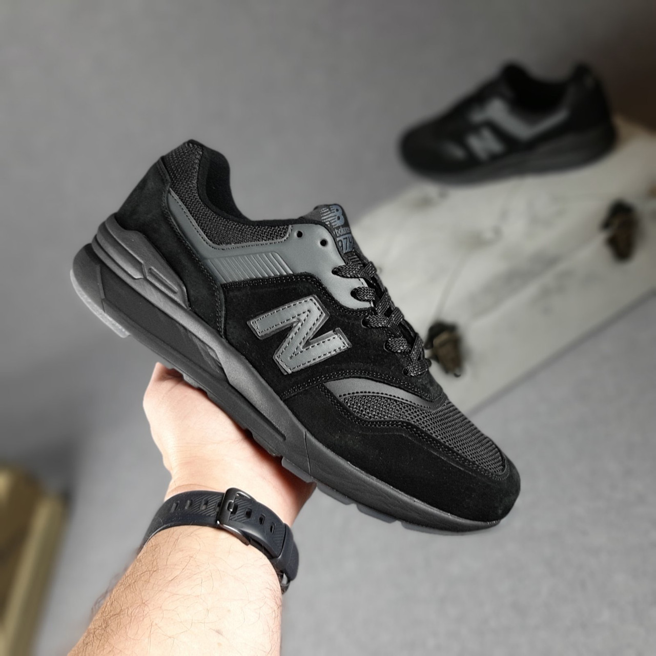 

Мужские кроссовки в стиле New Balance Нью беланс 997H, черные 44 (28 см), Черный