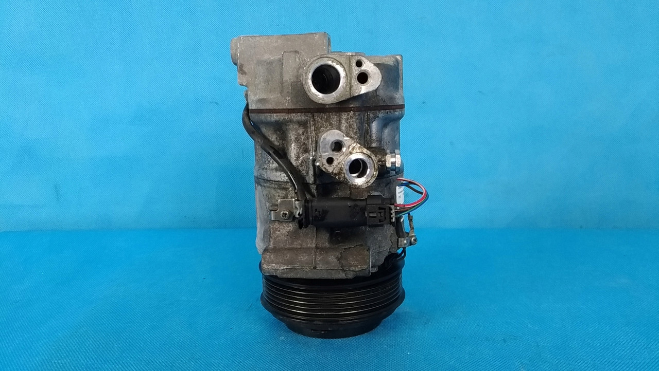 

W205 C220 Компрессор кондиционераA0008303801