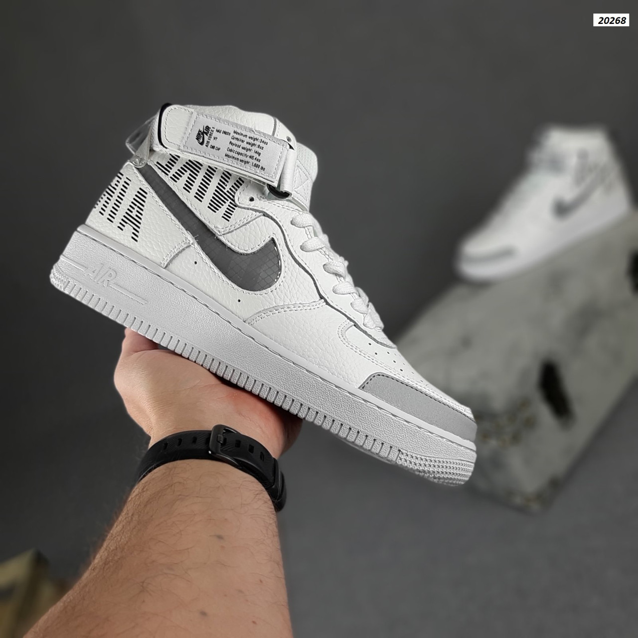 

Женские кроссовки в стиле Nike Найк Air Force 1, белые с серым 38 (24 см), Белый