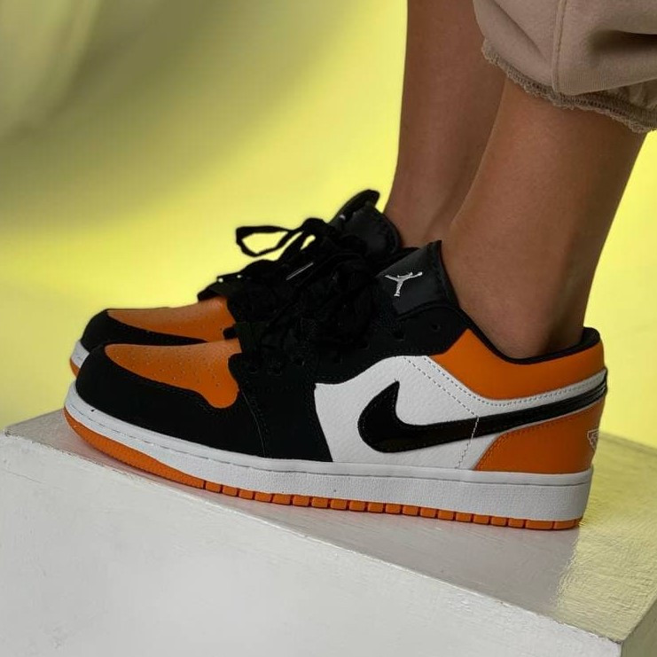 

Женские кроссовки Nike Air Jordan 1 Low Orange 1в1 как Оригинал! ТОП (ААА+)