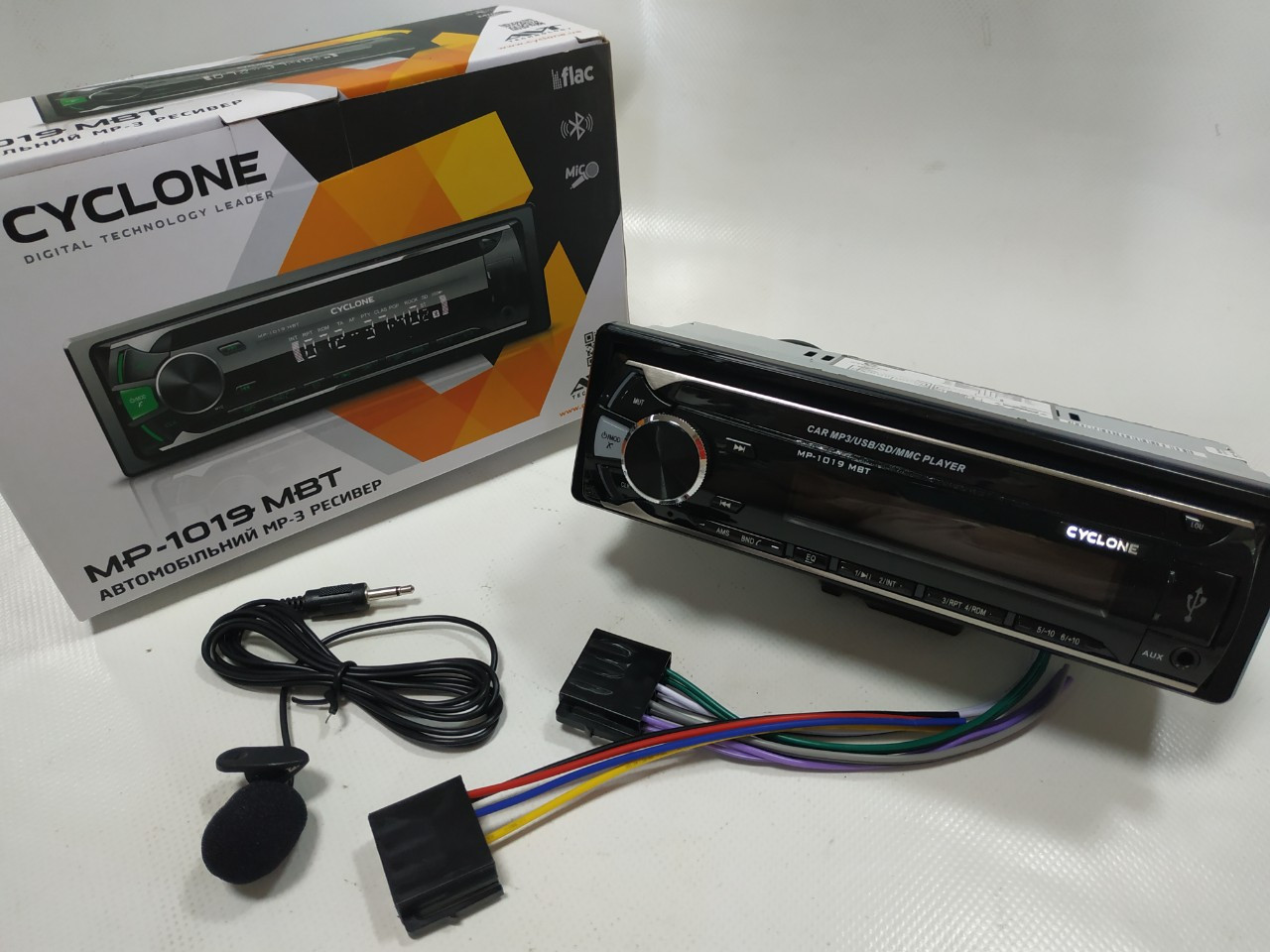 

Магнитофон CD/MP3/SD/USB/FM CYCLON 1019 R Bluetooth