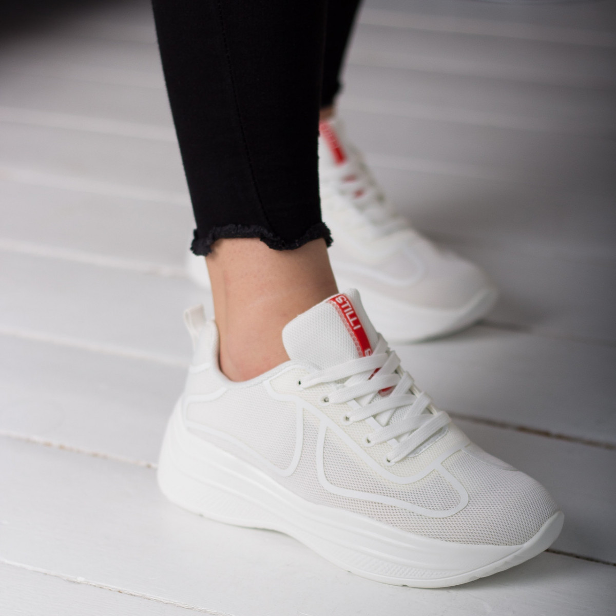 

Кроссовки женские Fashion Gabbie 2567 38 размер 24,5 см Белый