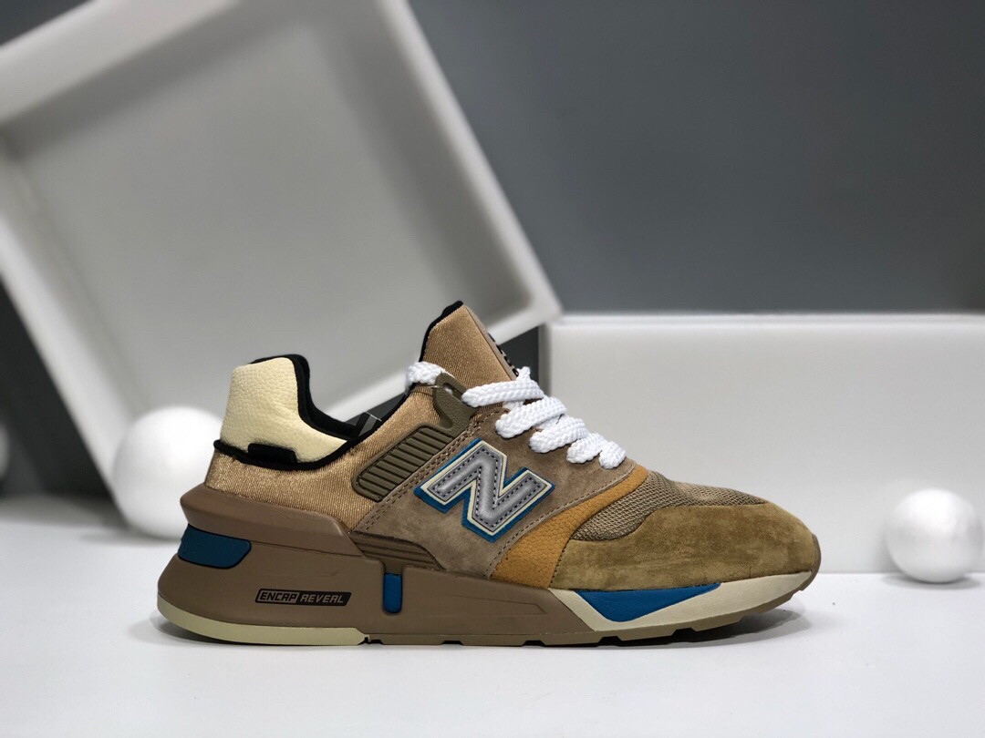 

Женские кроссовки New Balance 997