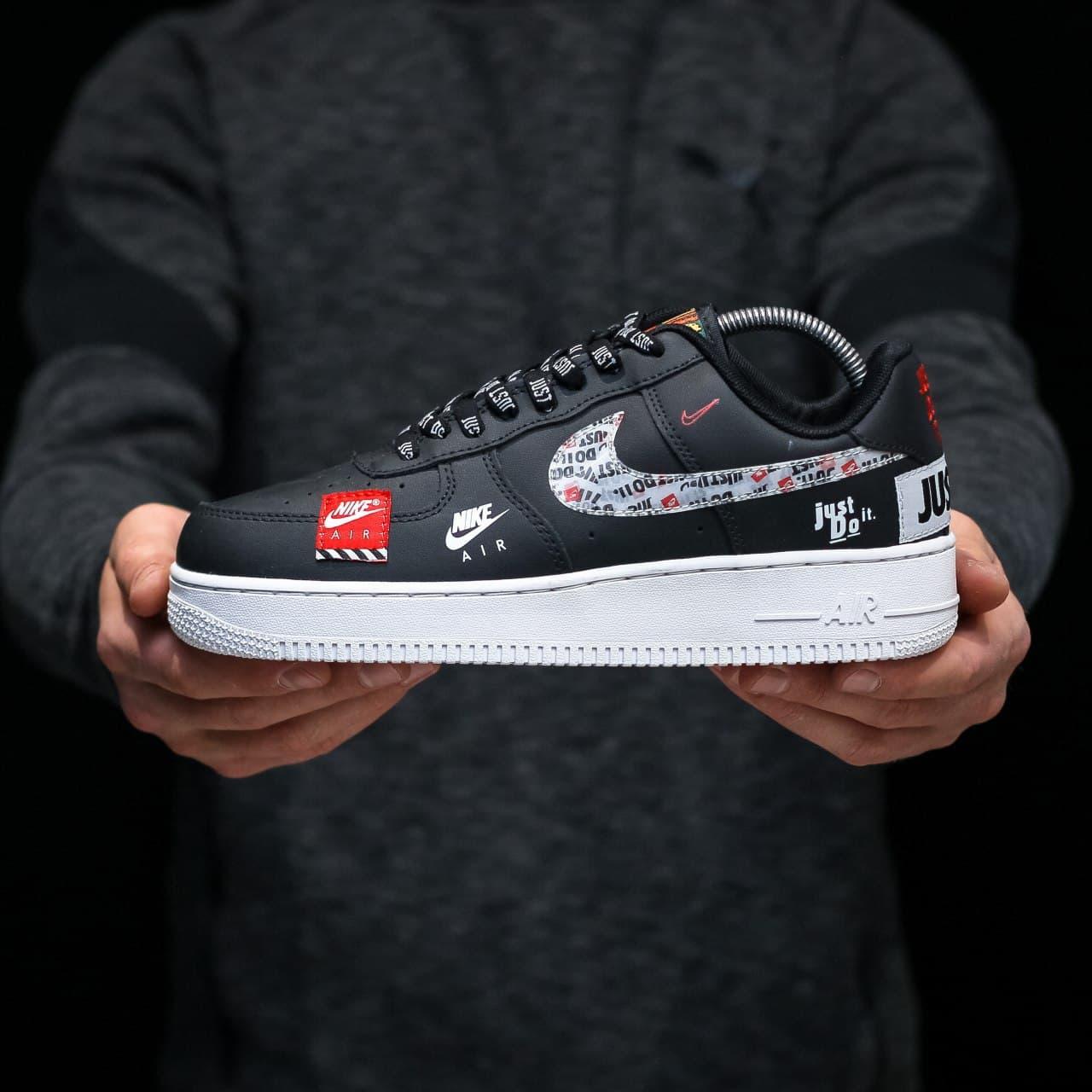 

Женские кроссовки Nike Air Force 1 Low Just Do It Black White / Найк Аир Форс 1 Лоу Джаст Ду Ит Черные Белые, Черный