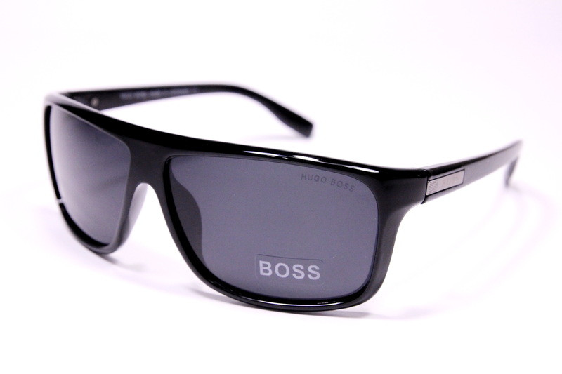 

Солнцезащитные очки с поляризацией Hugo Boss P0513 C1, Серый