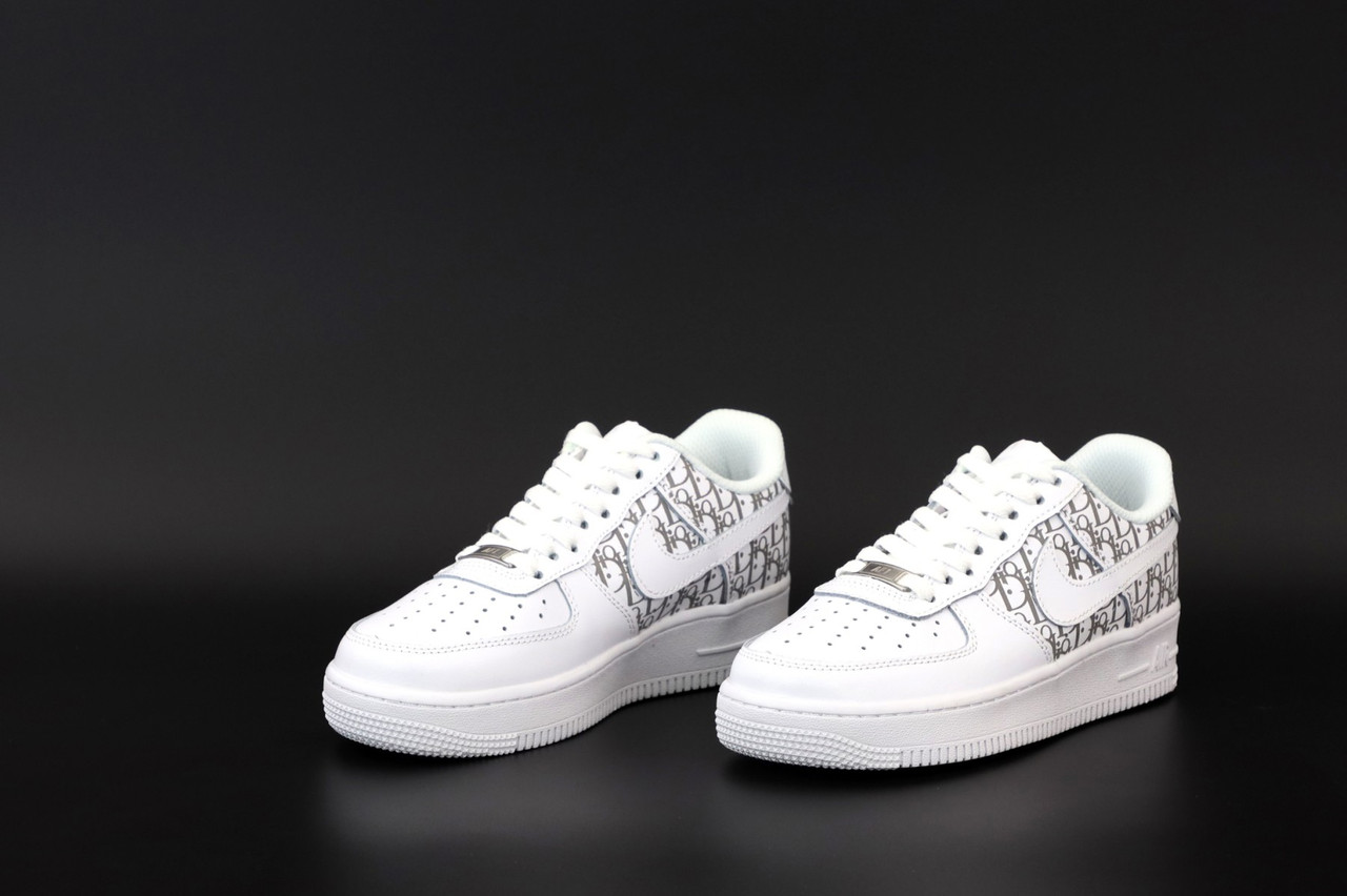 

Белые женские Кроссовки Nike Air Force Dior 38, Белый