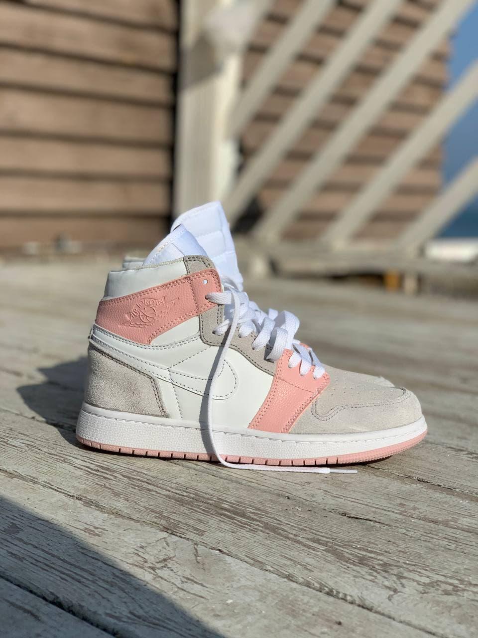 

Женские кроссовки Nike Air Jordan Retro 1 High Pink Grey / Найк Аир Джордан Ретро 1 Высокие Розовые Серые 38, Розовый