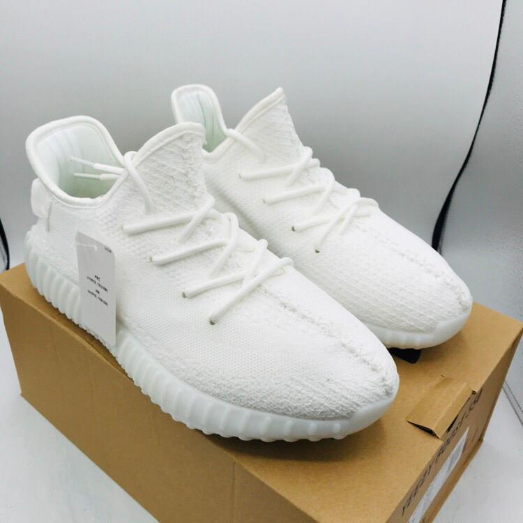 

Кроссовки Adidas Yeezy Boost 350 Белые . Качество ААА+, В ассортименте