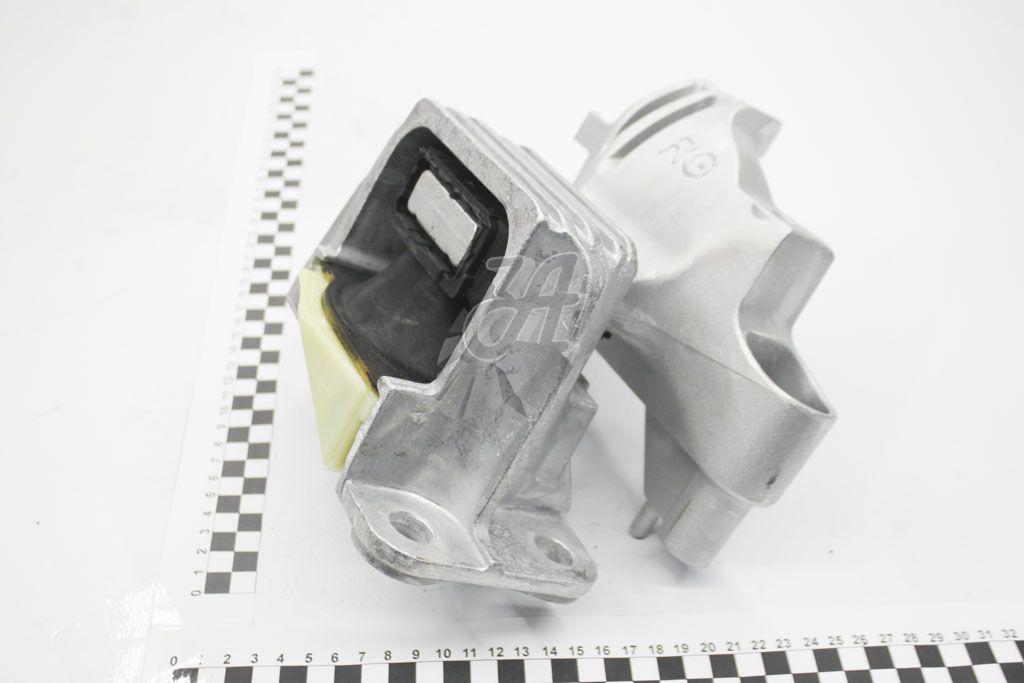 

Опора ДВС правая 2,0 16V Renault Megane III 2008- (586523) Hutchinson