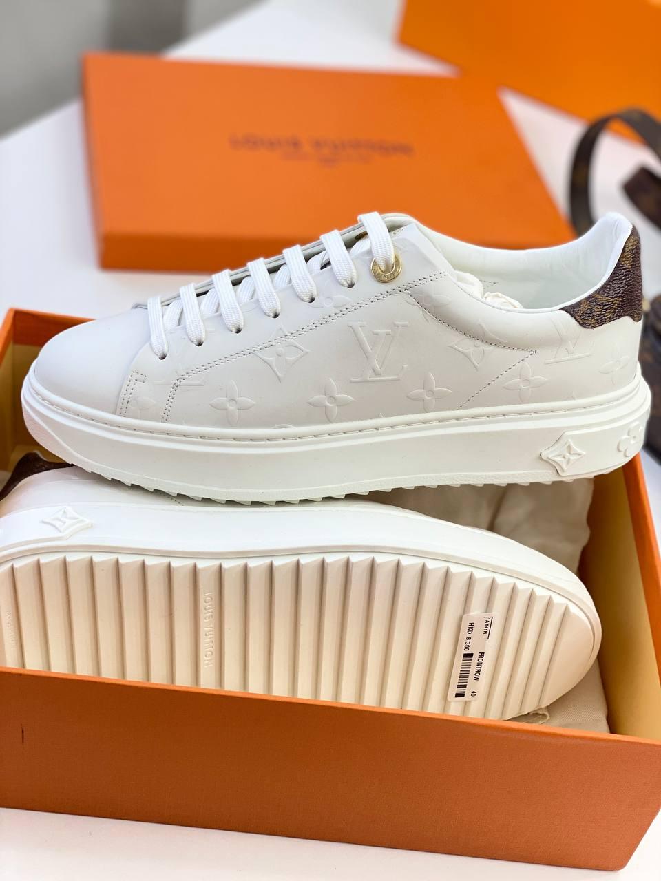 

Женские белые кроссовки Луи Виттон Louis Vuitton Time out sneakers white кожа кожаные Луи Витон сникерсы 41, Белый