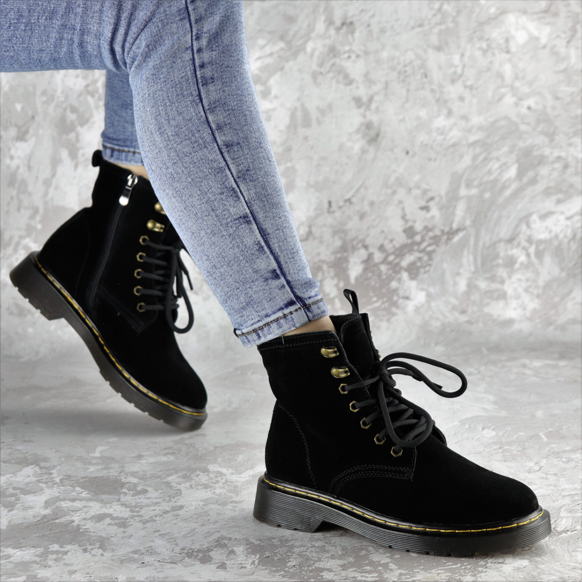 

Ботинки Fashion Wishbone 37 размер 23,5 см Черный (WG98АМ-2423-37)