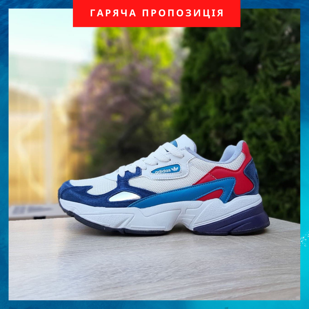 

Женские кроссовки в стиле Адидас Adidas Falcon белые с синим 40, Белый