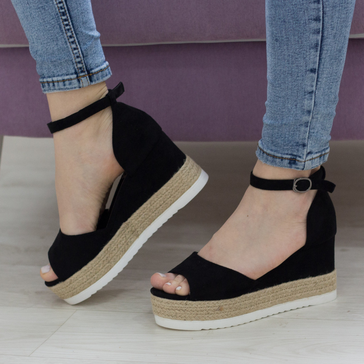 

Женские босоножки Fashion Macky 2706 40 размер 25,5 см Черный