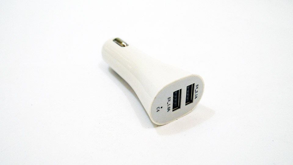 

Автомобильное зарядное Car Charger 2 USB