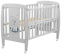 Детская кроватка Babyroom Собачка на колесах и с откидной боковиной