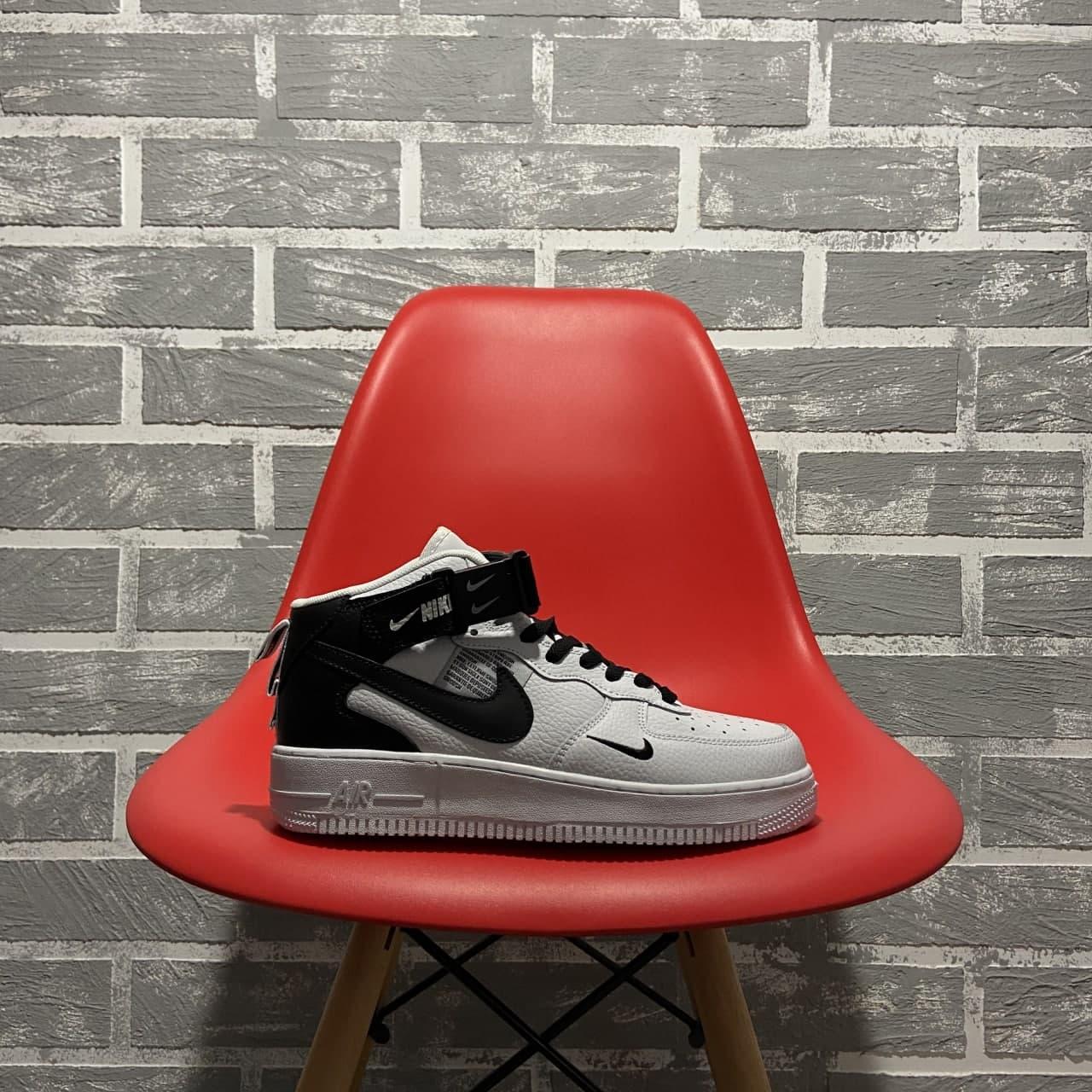 

Женские Кроссовки Nike Air Force 1 High White Black / Найк Аир Форс 1 Высокие Белые Черные 40, Белый