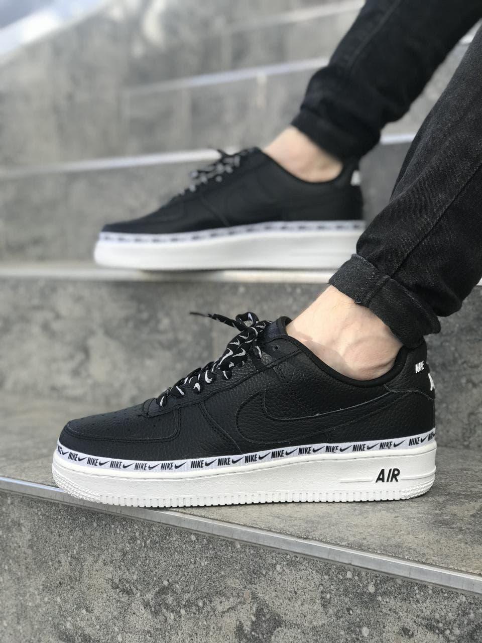 

Мужские кроссовки Nike Air Force 1 07 SE Premium Black / Найк Аир Форс 1 07 Премиум Черные 44, Черный