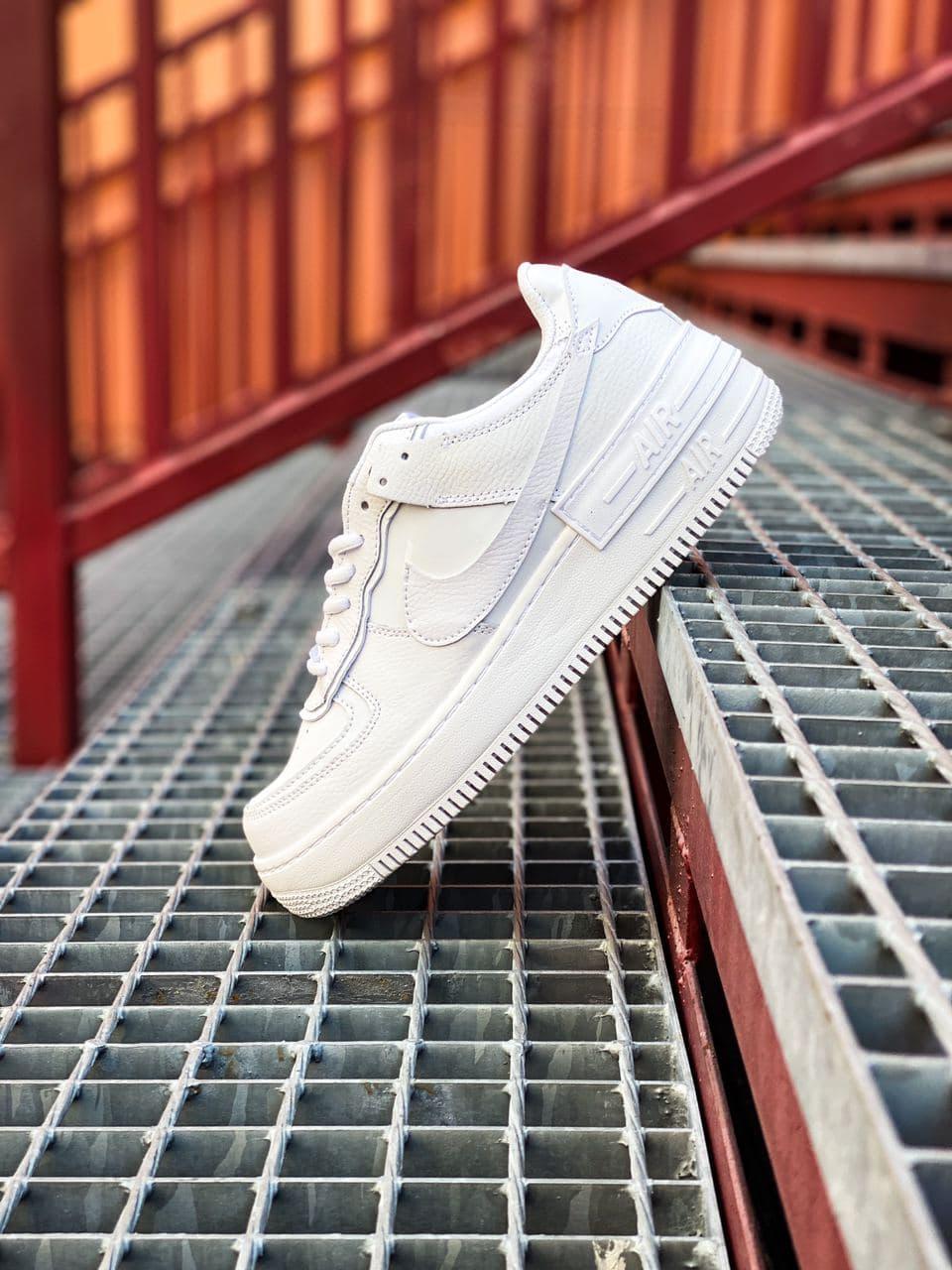 

Женские кроссовки Nike Air Force Shadow White / Найк Аир Форс Шадоу Белые 40, Белый