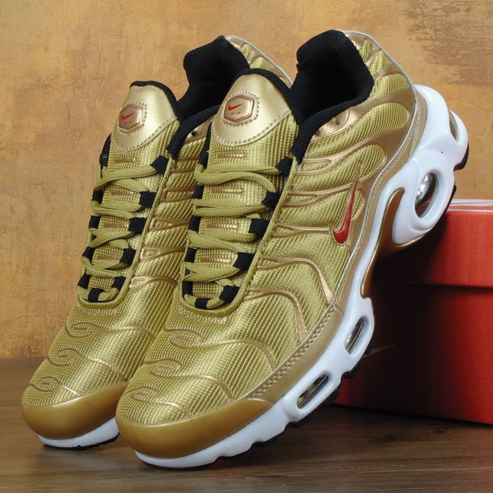 

Мужские кроссовки в стиле Nike Air Max Plus, золотистый, Вьетнам 42