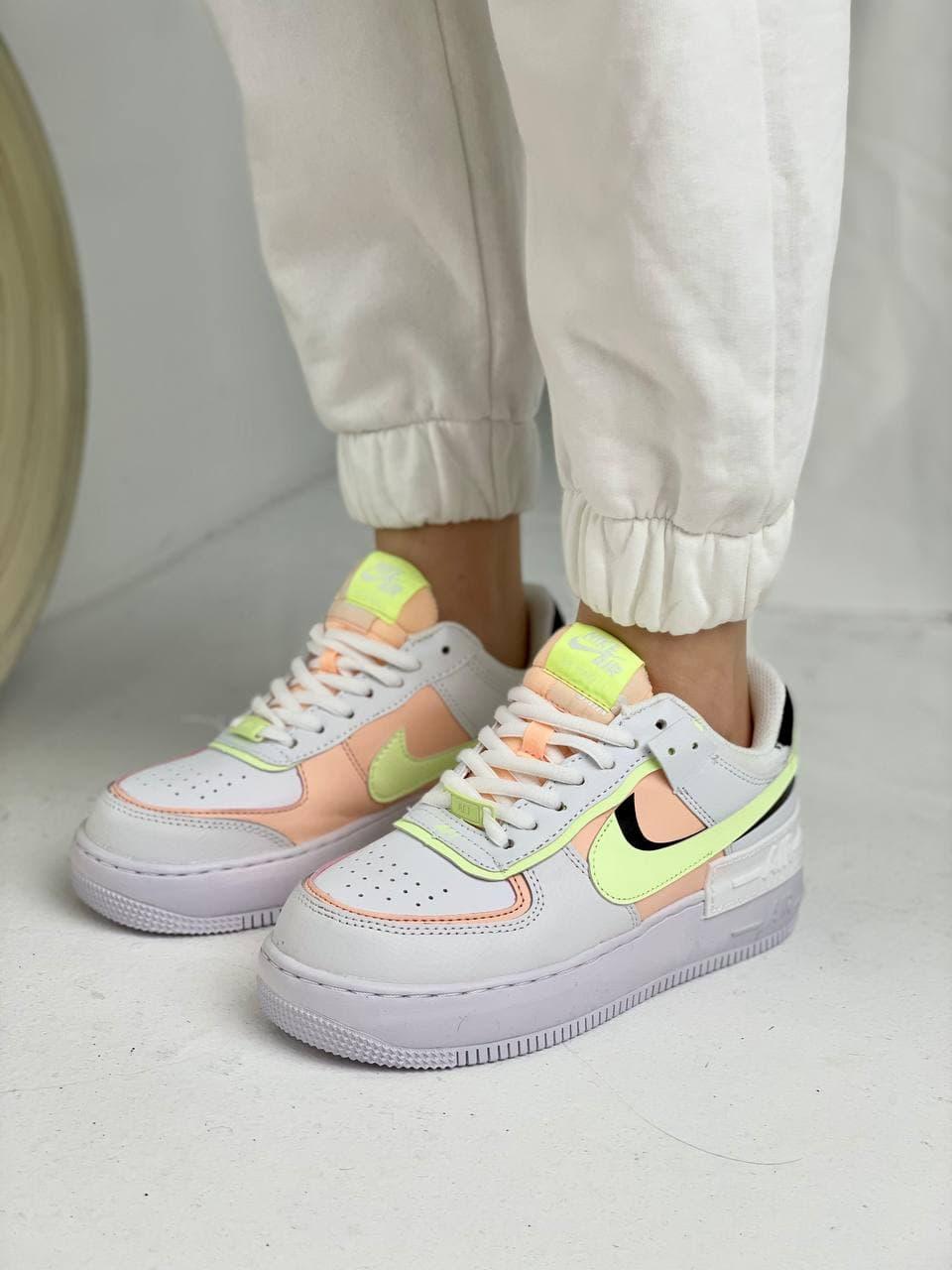 

Женские кроссовки Nike Air Force Shadow White / Найк Аир Форс Шадоу Белые 38, Белый