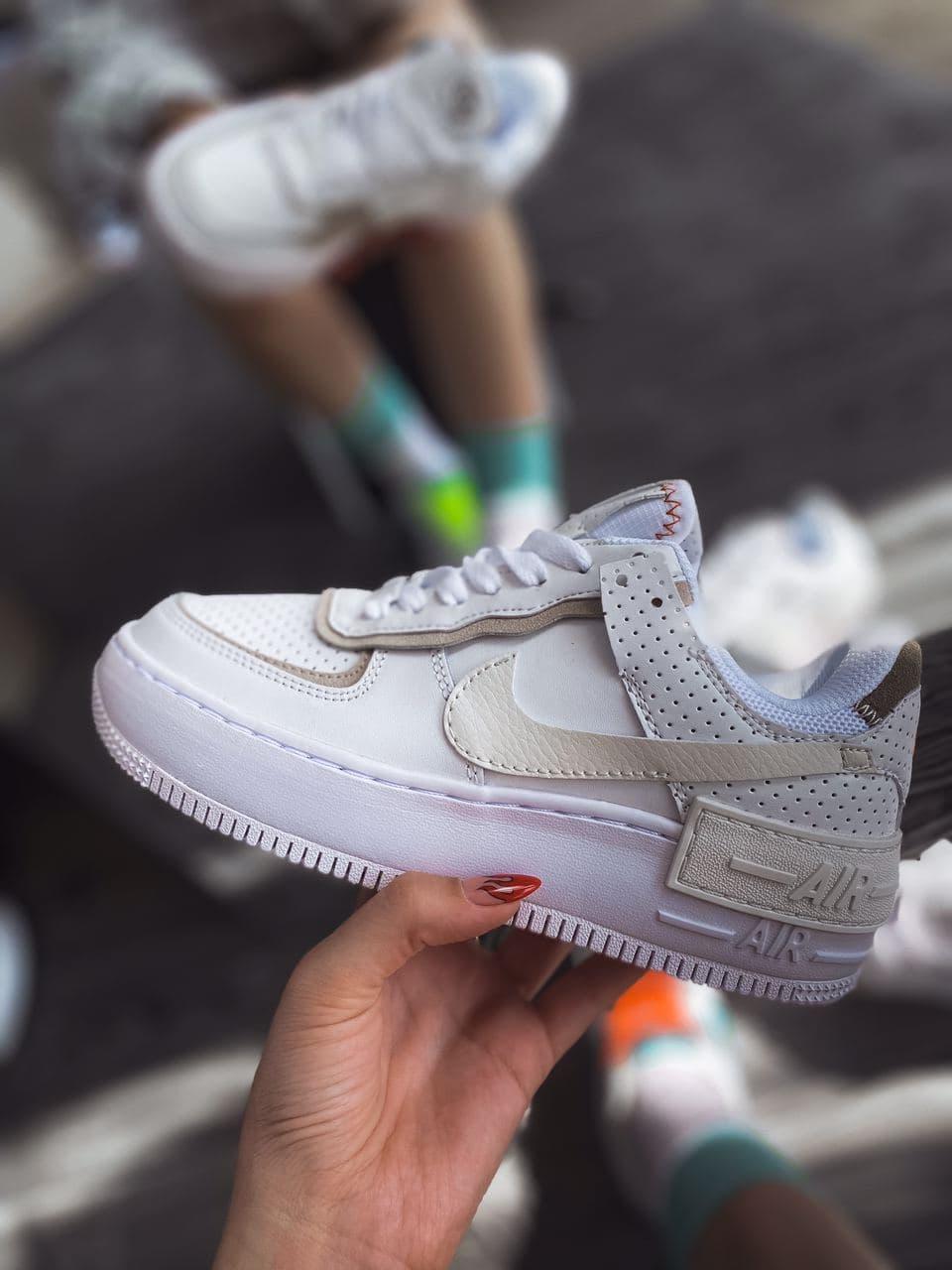 

Женские кроссовки Nike Air Force Shadow White Beige / Найк Аир Форс Шадоу Белые Бежевые 38, Белый