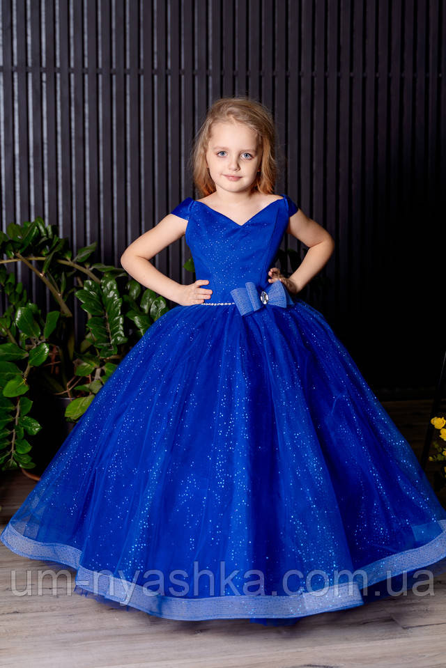 синє плаття з блискітками на 5-7 років