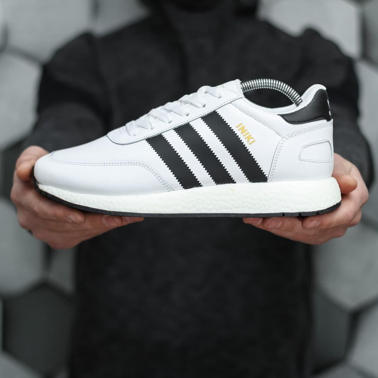 

Кроссовки Adidas Iniki +3 цвета