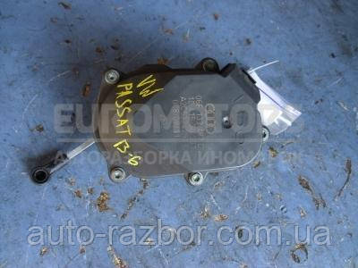 

Механизм изменения длины впускного коллектора VW Passat 2.0 16V FSI (B6) 2005-2010 40691 06F133482D