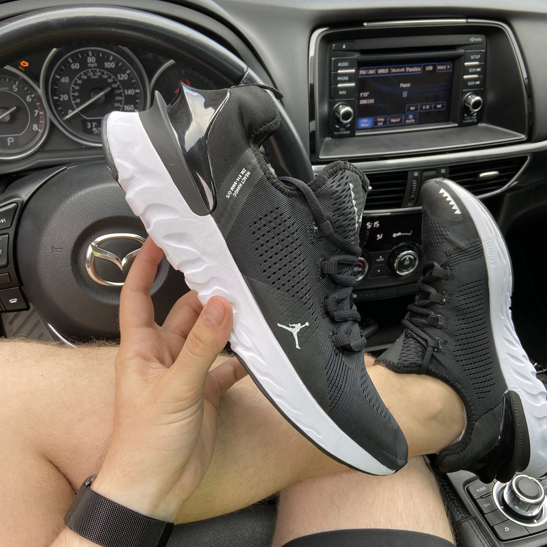 

Nike Air Jordan React Havoc Black/White (Черный), Чёрный