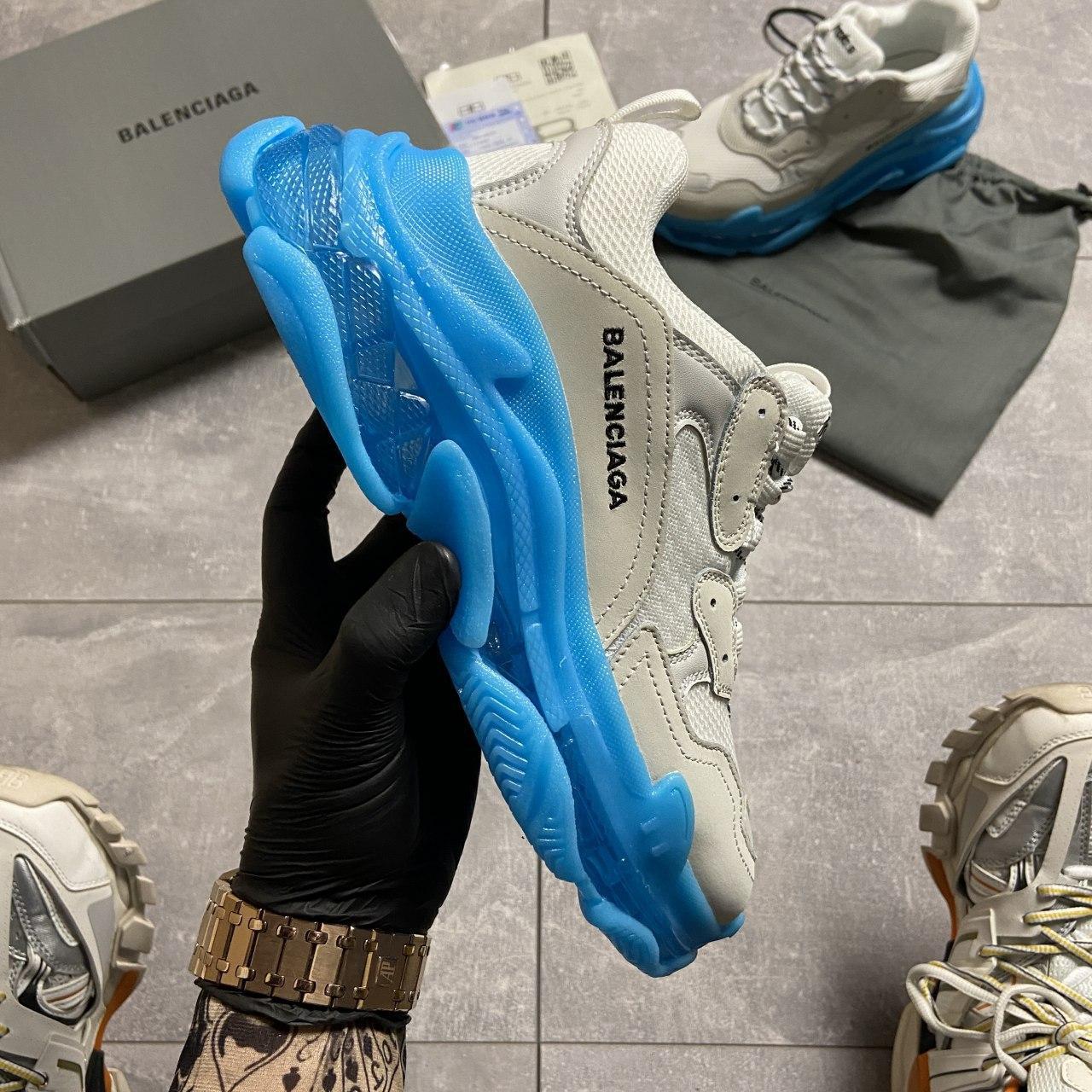 

Мужские кроссовки Balenciaga Triple S Clear Sole White Blue / Баленсиага Трипл С Белые Синие 42, Белый