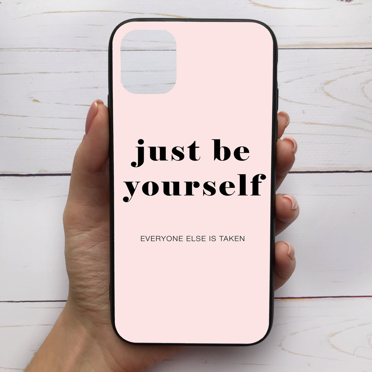 

̂ Чехол-накладка силиконовый для Apple iPhone 11 с рисунком принтом Just be yourself M-286547, Разные цвета