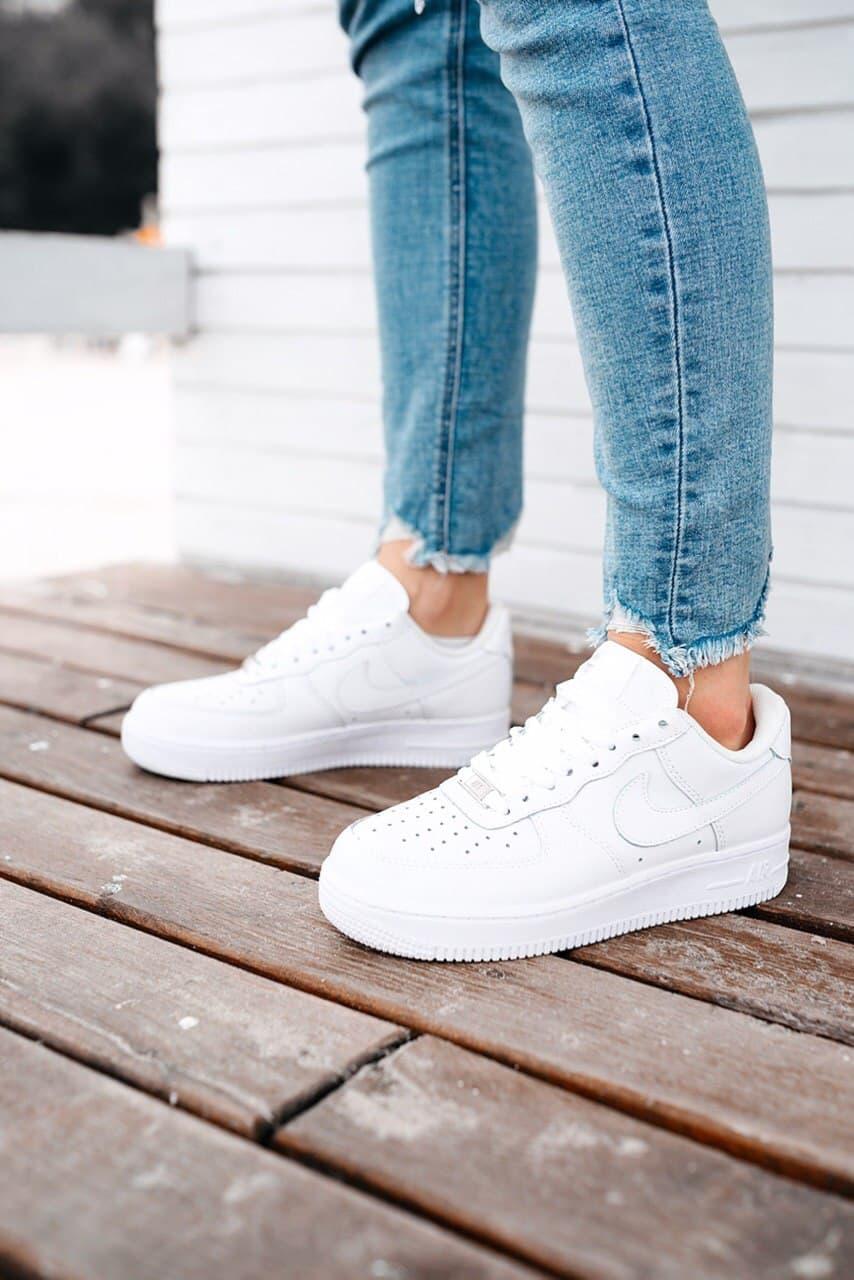 

Мужские кроссовки Nike Air Force 1 Classic White / Найк Аир Форс 1 Классик Белые 44, Белый