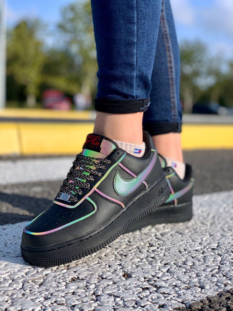 

Женские кроссовки Nike Air Force 1 Chameleon Reflective Black / Найк Аир Форс 1 Хамелеон Рефлектив Черные 40, Черный