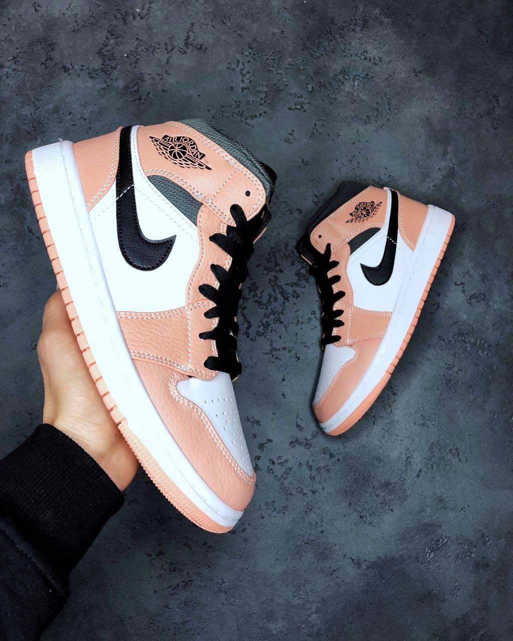 

Женские кроссовки Nike Air Jordan 1 Retro White Pink / Найк Аир Джордан 1 Ретро Белые Розовые, Розовый