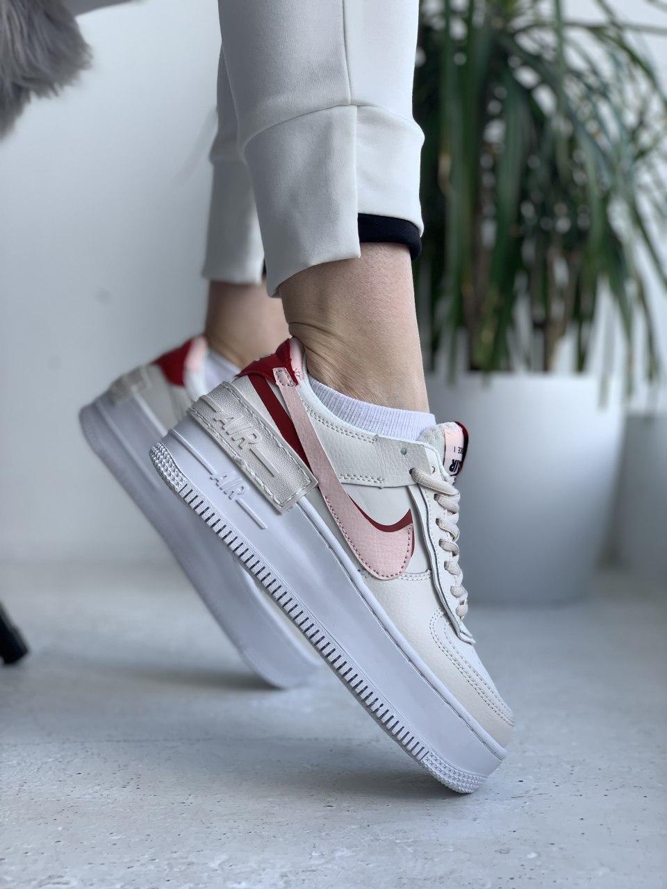 

Женские кроссовки Nike Air Force 1 Shadow Beige / Найк Аир Форс Шадоу 1 Белые 38, Белый