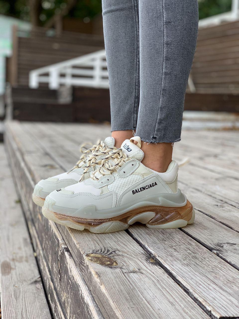 

Женские кроссовки Balenciaga Triple S Clear Sole Cream Gold / Баленсиага Трипл С Кремовые Золотистые 37, Бежевый