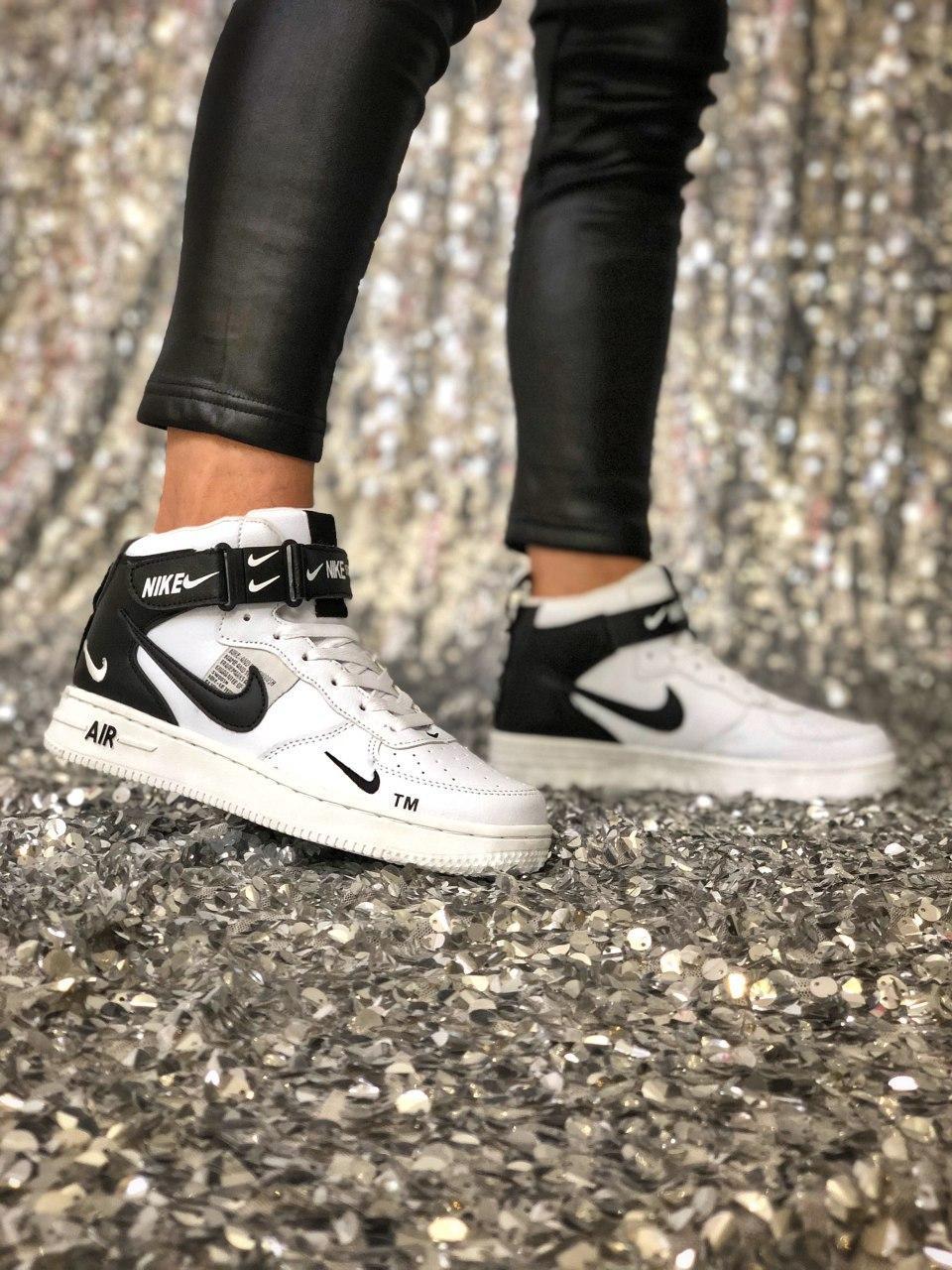 

Женские кроссовки Nike Air Force Black & White Hight / Найк Аир Форс 39, Белый