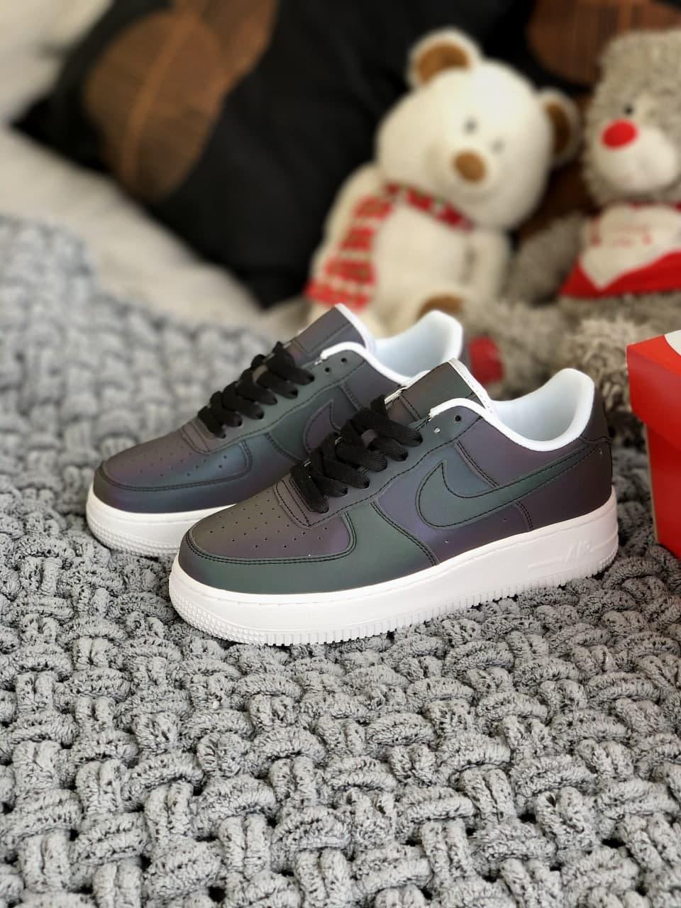 

Женские кроссовки Nike Air Force 1 Low Reflective / Найк Аир Форс Рефлективные 38