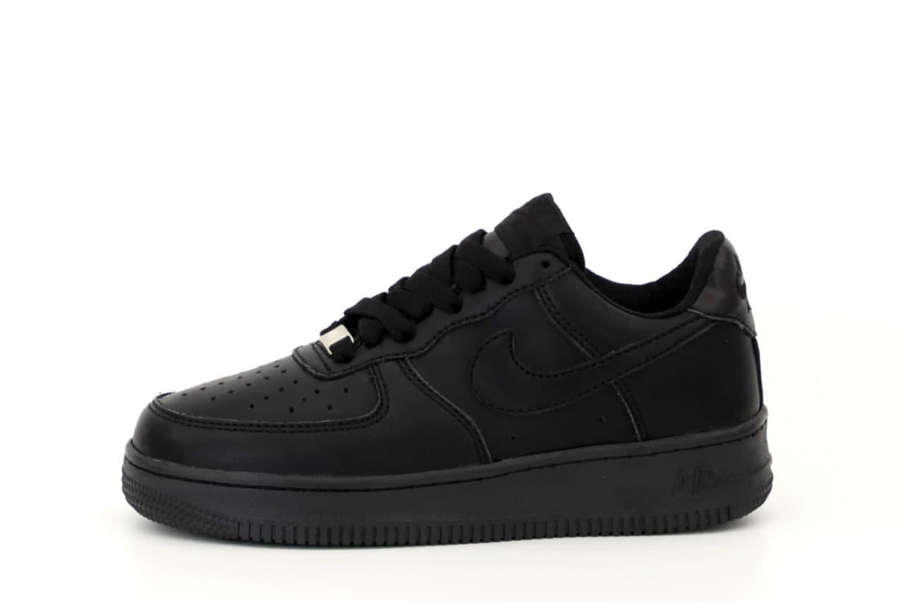 

Женские кроссовки Nike Air Force 1 classic Black / Найк Аир Форс 1 Черные 40, Черный