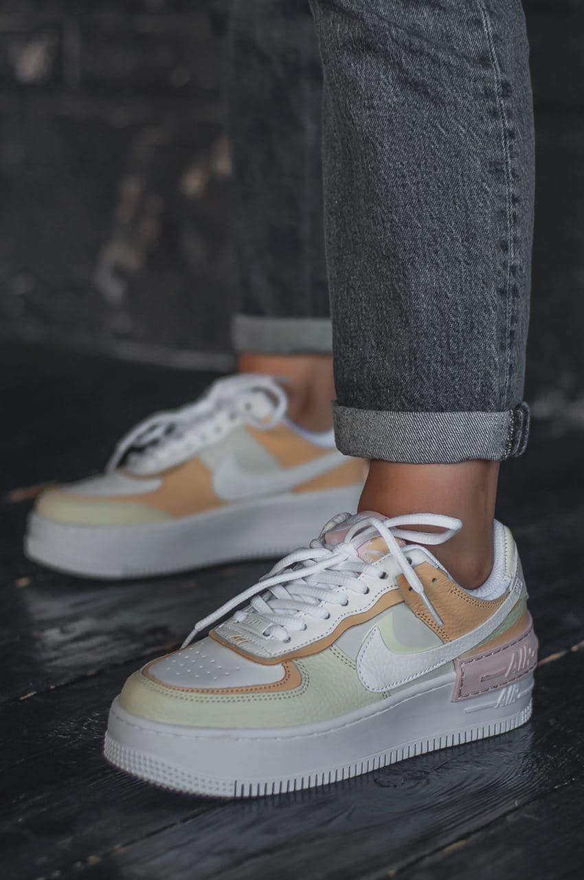 

Женские кроссовки Nike Air Force 1 Shadow Spruse Aura Cream / Найк Аир Форс 1 Шадоу Аура Кремовые 38, Кремовый