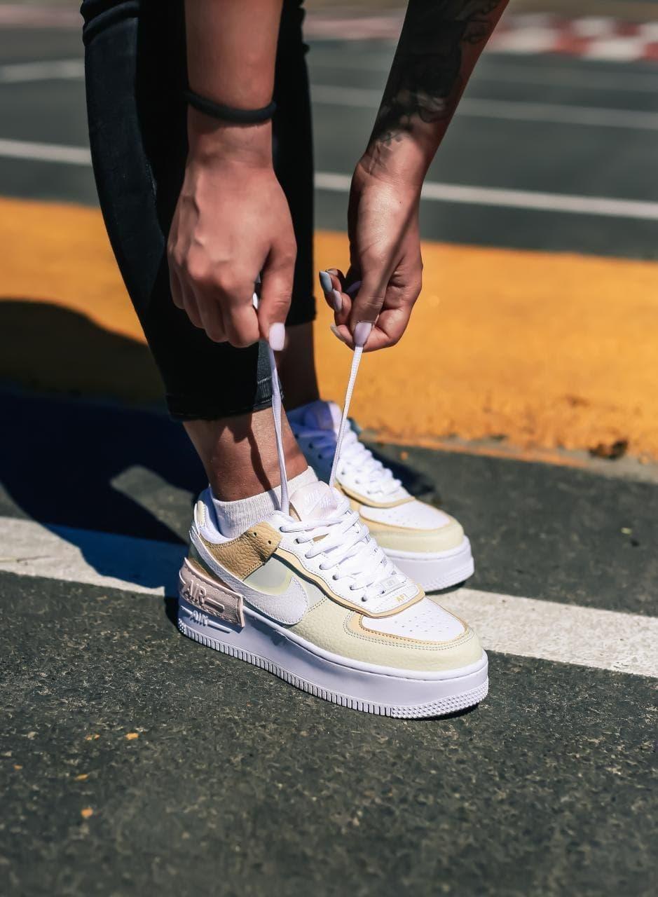 

Женские кроссовки Nike Air Force 1 Shadow Spruse Aura Cream / Найк Аир Форс 1 Шадоу Аура Кремовые 40, Кремовый