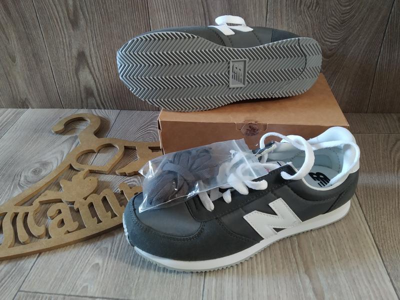 

Кроссовки New Balance женские, для девочки р35