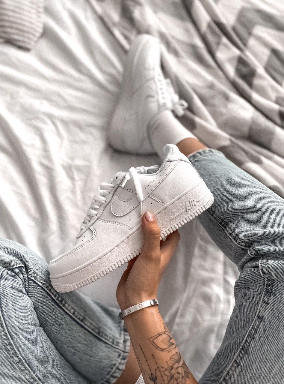 

Женские кроссовки Nike Air Force 1 Low White / Найк Аир Форс 1 Low Белые 38, Белый