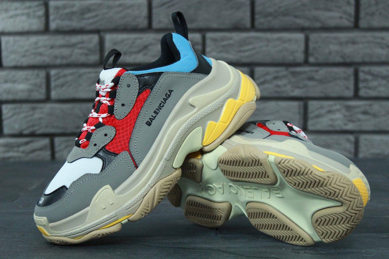 

Женские кроссовки Balenciaga Triple S Multicolor / Баленсиага Трипл С Разноцветные 37, Разные цвета